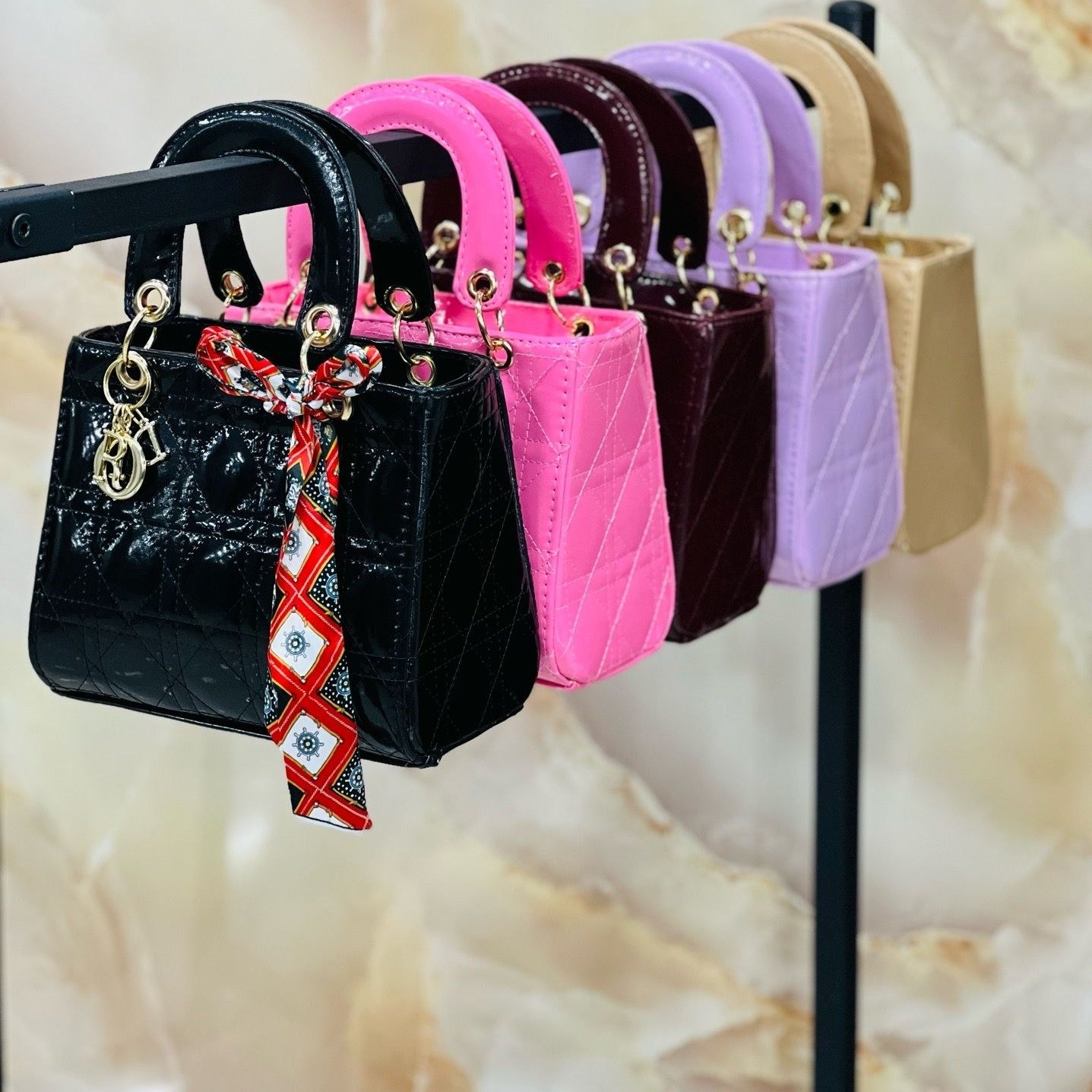 کیف دستی زنانه برند دیور Dior مناسب روزمره و مهمانی کد 190