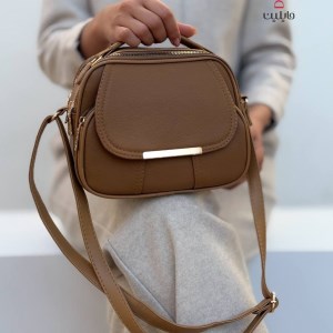 کیف دوشی چرم ماهگل سه زیپ